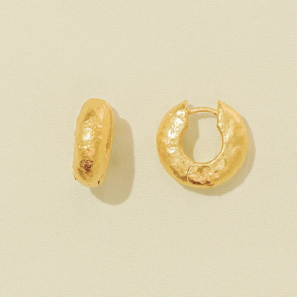 Anilla Gold Earrings