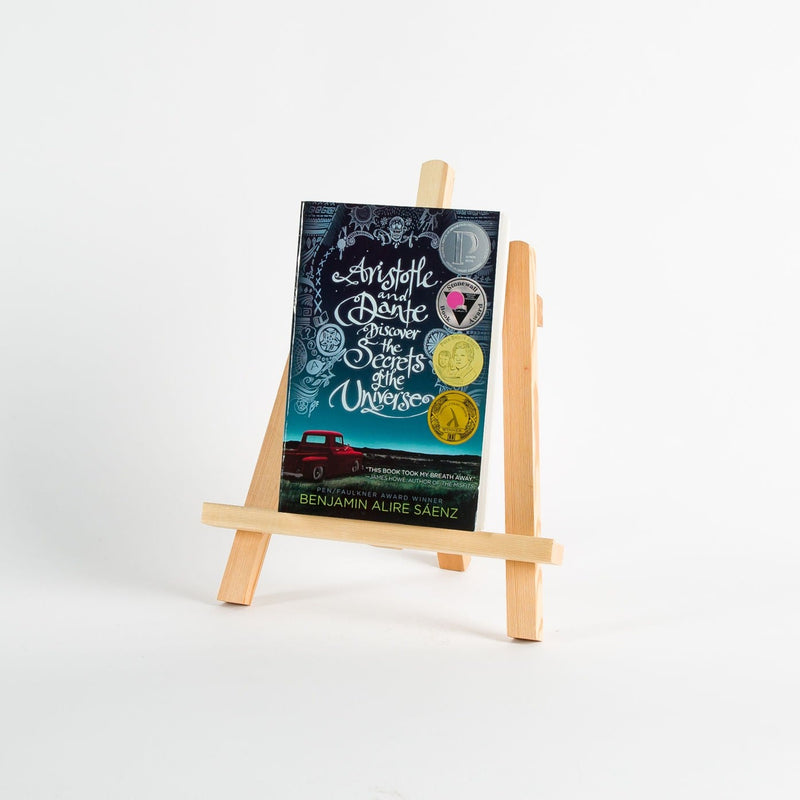 Aristotle and Dante Discover the Secrets of the Universe, Benjamin Alire Sáenz