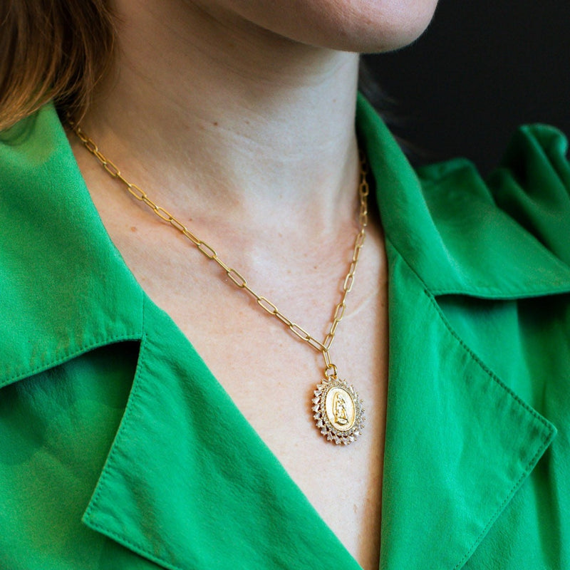 Halo Cameo Chain