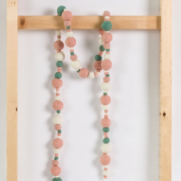 Multi-Size Pom Pom Garland